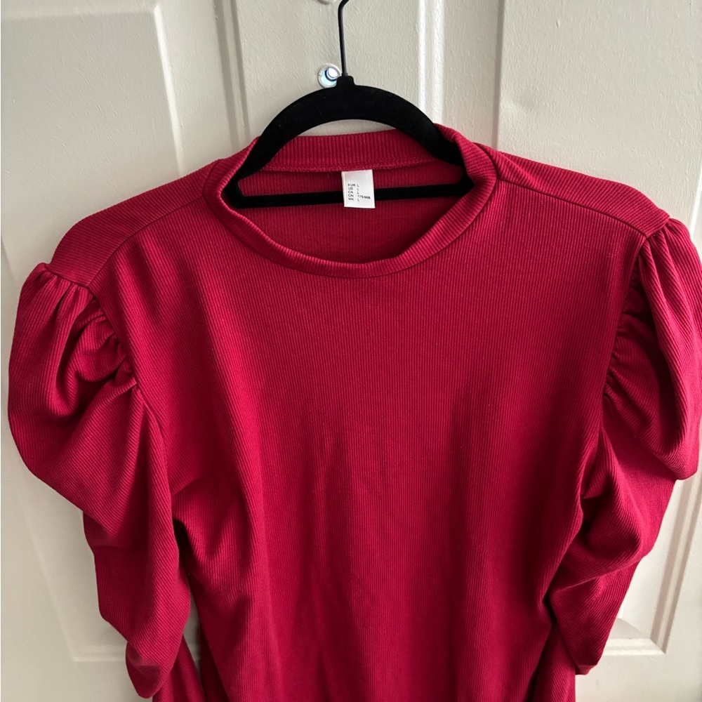 Women's Red Puff Sleeve Top